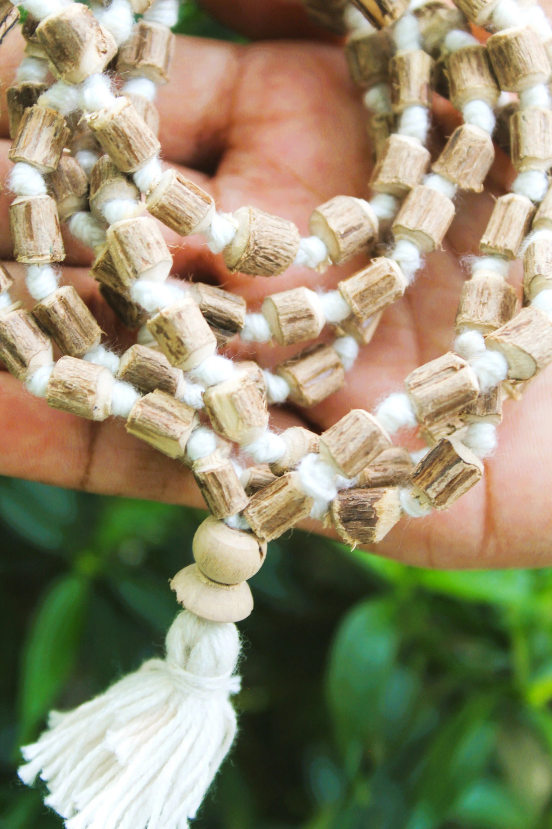 Why Choose Handcrafted Tulsi Malas Over Machine-Made