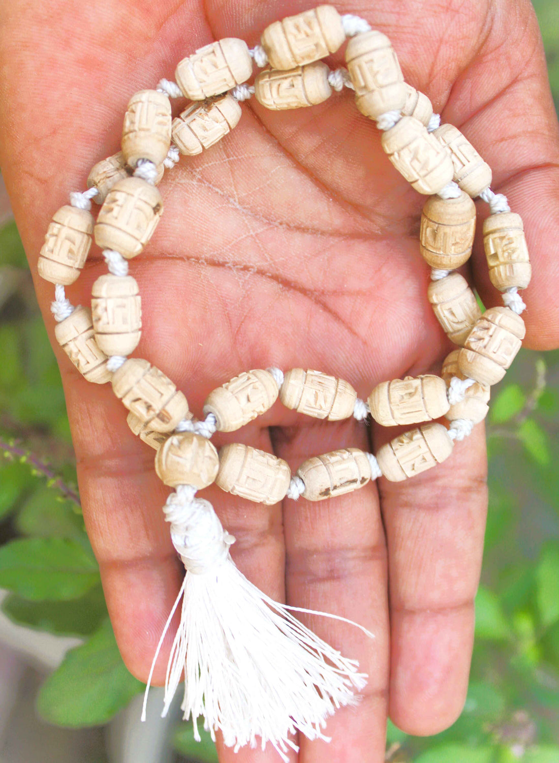 Top 7 Benefits of Tulsi Mala for Women