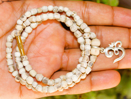 The 4 Main Principles of Wearing Tulsi Mala