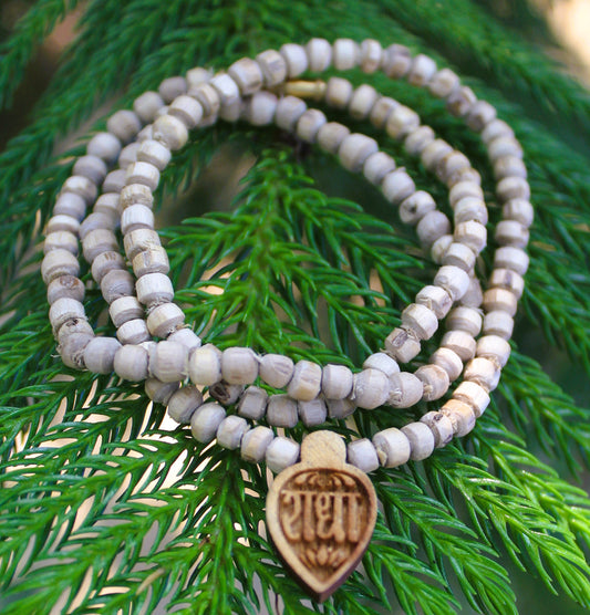 Best Day to Wear Tulsi Mala for Maximum Spiritual Benefits