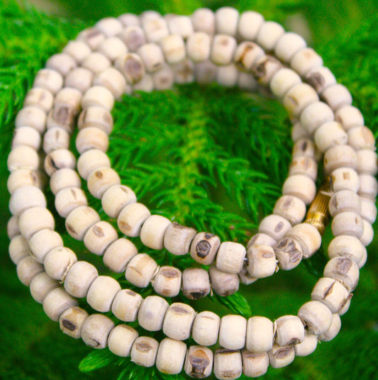 How to Use Tulsi Mala for Stress Relief and Inner Peace
