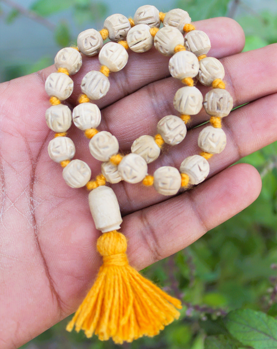 How to Wear Tulsi Mala Correctly for Maximum Benefits